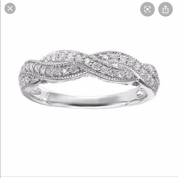 Vera Wang Diamond Twist Engagement Ring - Picture 3 of 6